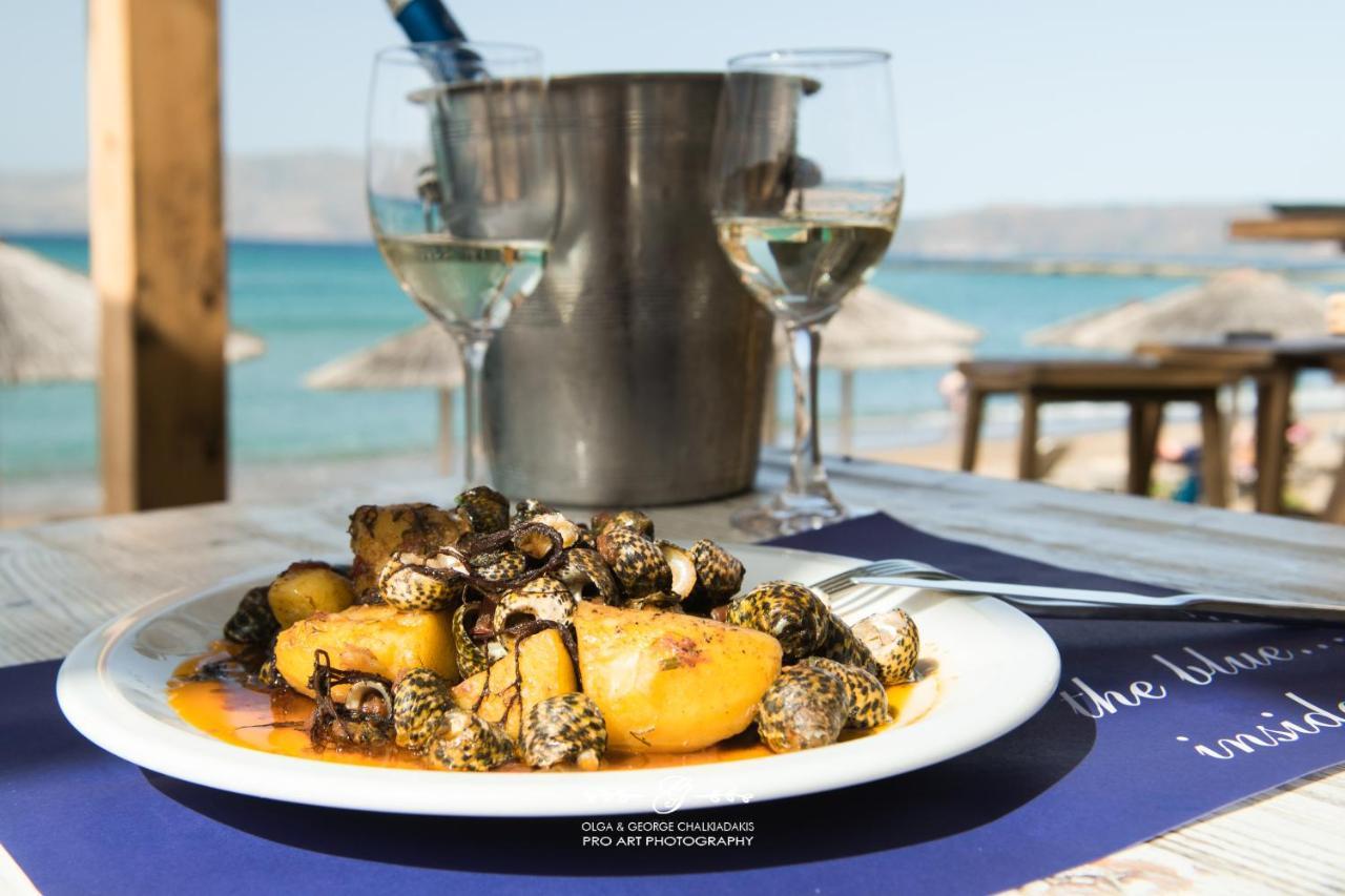 Molos Beach Rooms Kíssamos Екстериор снимка