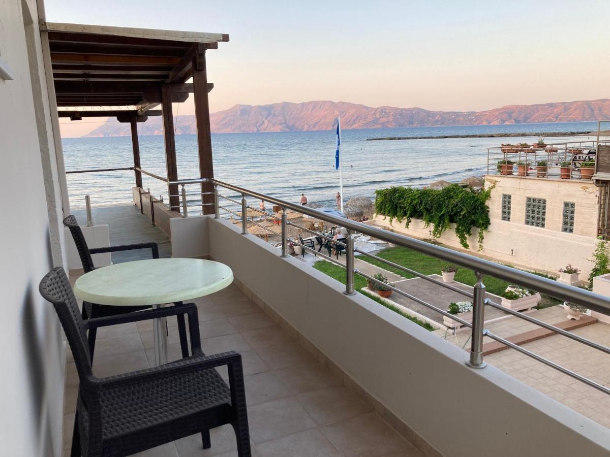 Molos Beach Rooms Kíssamos Екстериор снимка