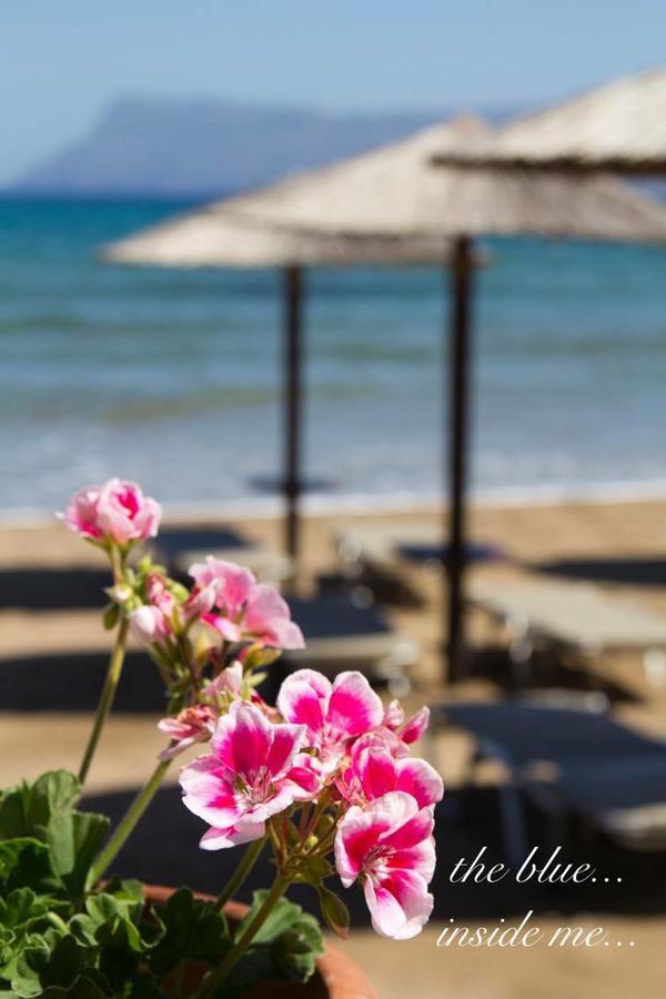 Molos Beach Rooms Kíssamos Екстериор снимка
